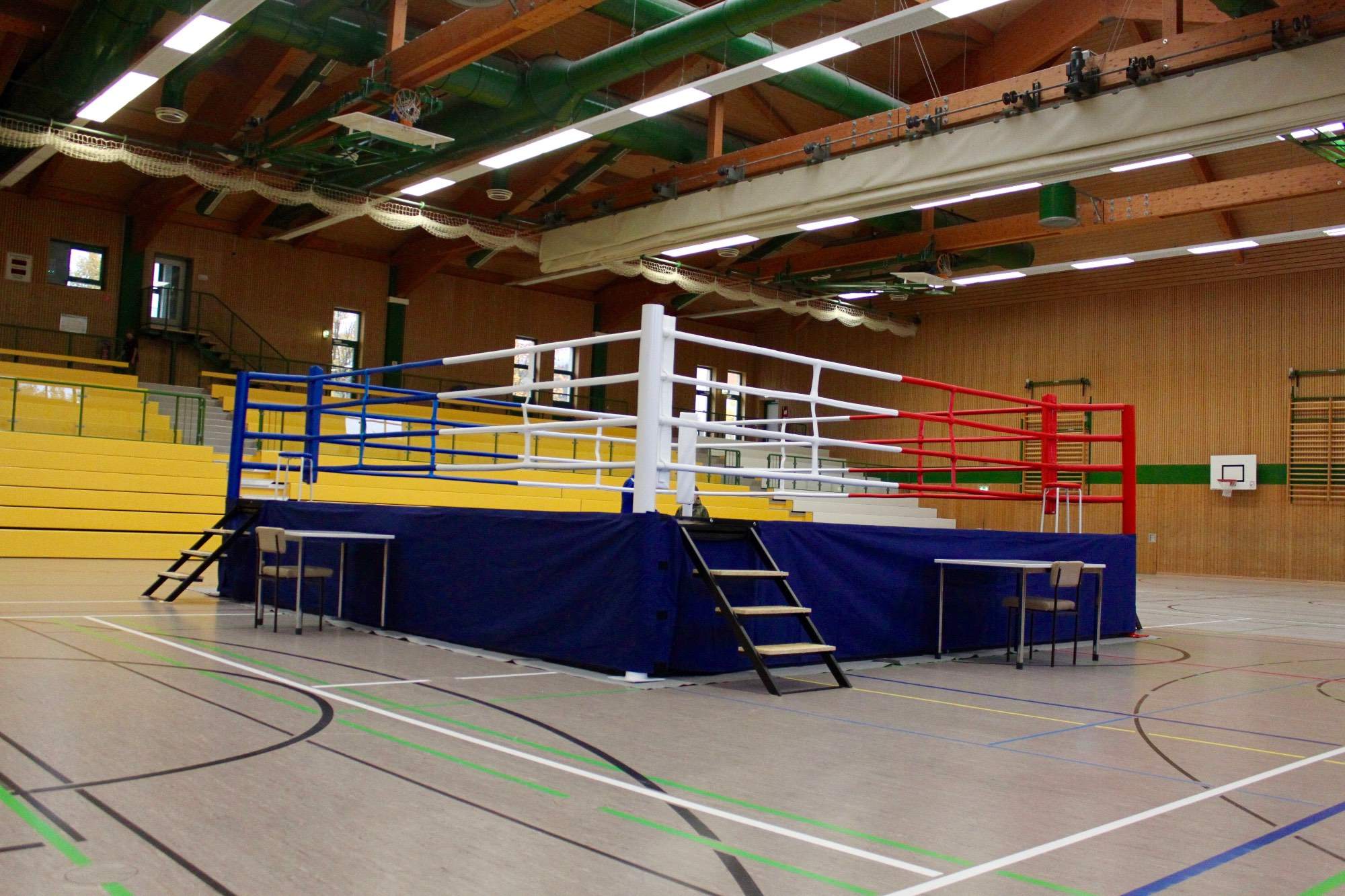 Haut ring de boxe 6,50 x 6,50 m
